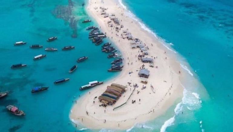 Nakupenda Sandbank